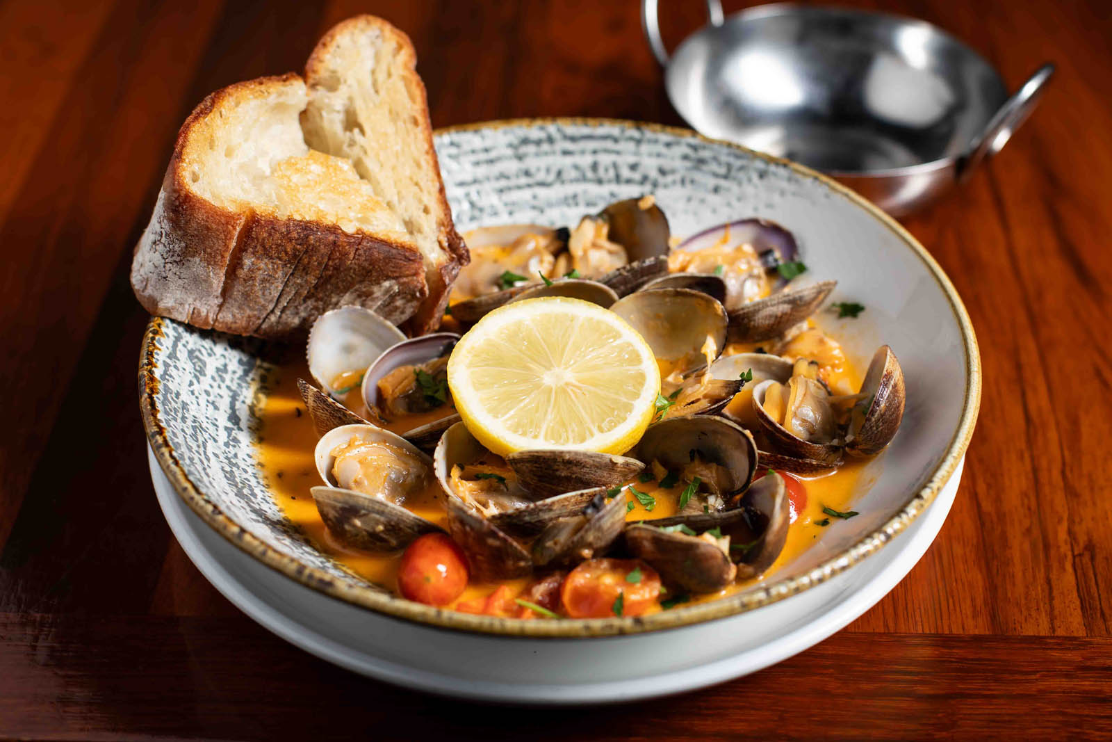 1/2 Lb Savor Spear® Vodka Puget Sound Clams